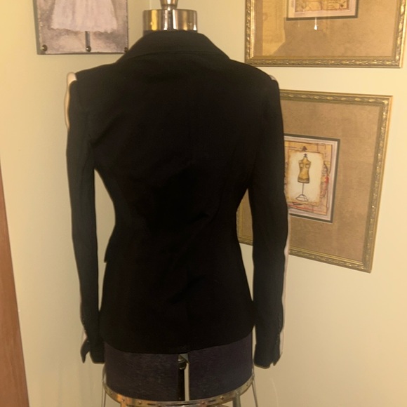 Beautiful Jacket - Picture 2 of 3